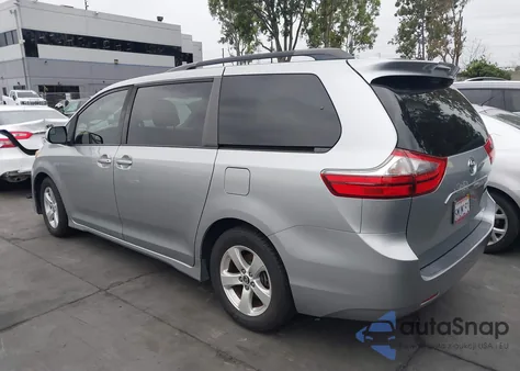 2020 Toyota Sienna Le from USA, damaged, VIN 5TDKZ3DC1LS043400